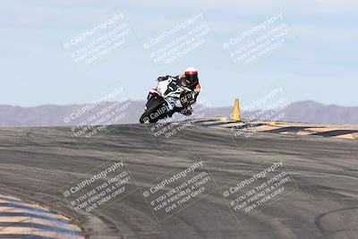 media/Nov-16-2025-Race Pace (Sun) [[8c5fa54630]]/Verified Riders/1-Turns 9 and 10 (925am)/